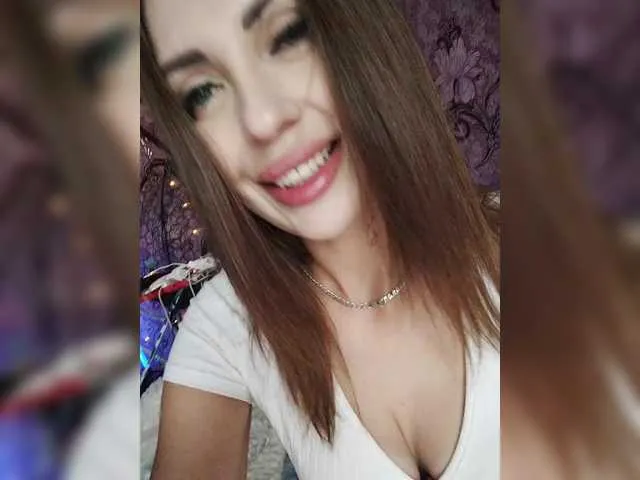 Live sex webcam photo for SexyKitty75-1 #291831105