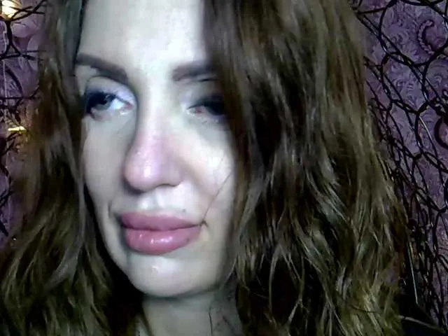 Live sex webcam photo for SexyKitty75-1 #291863809