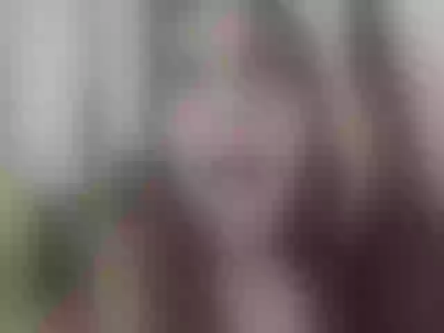 Live sex webcam photo for SexyKitty75-1 #292011035
