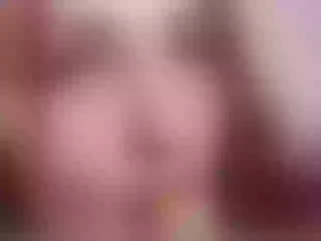 Live sex webcam photo for SexyKitty75-1 #292130740