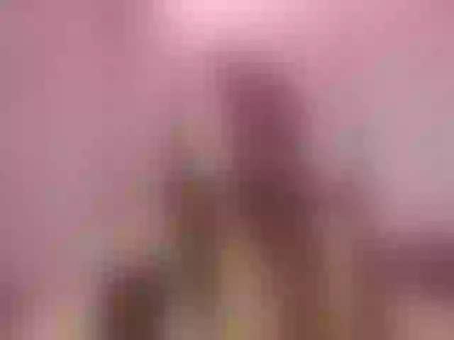 Live sex webcam photo for SexyKitty75-1 #292178561
