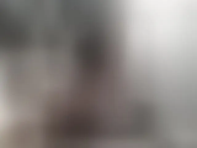Live sex webcam photo for SexyKitty75-1 #292477399