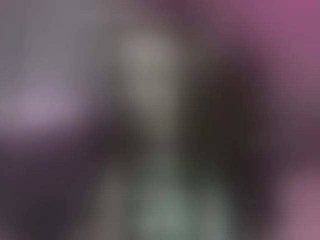 Live sex webcam photo for SexyKitty75-1 #292970937