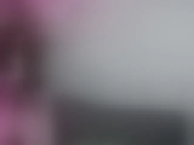 Live sex webcam photo for SexyKitty75-1 #293107160