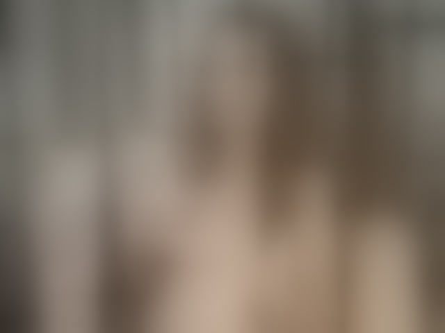 Live sex webcam photo for SexyKitty75-1 #294040035