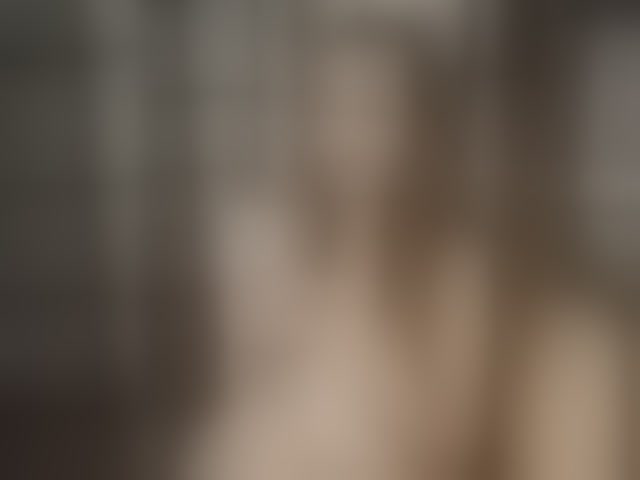 Live sex webcam photo for SexyKitty75-1 #294134282