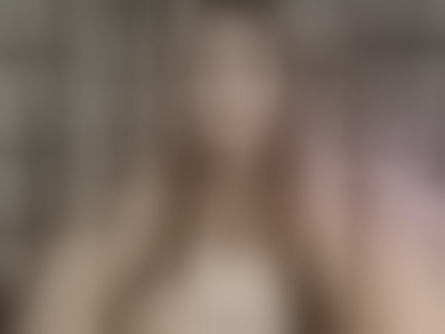 Live sex webcam photo for SexyKitty75-1 #294183017