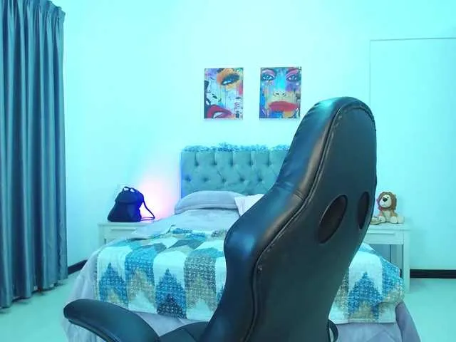 Live sex webcam photo for SexyMaryposa #275686945