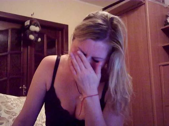 Live sex webcam photo for SexyMiss #273566573