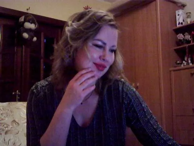 Live sex webcam photo for SexyMiss #290326393