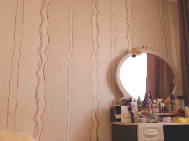 Live sex webcam photo for SexyQueen333 #274590694