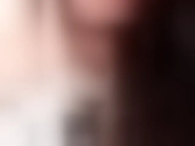 Live sex webcam photo for SexyQueen333 #293084986