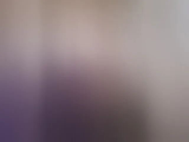 Live sex webcam photo for SexyQueen333 #293809599