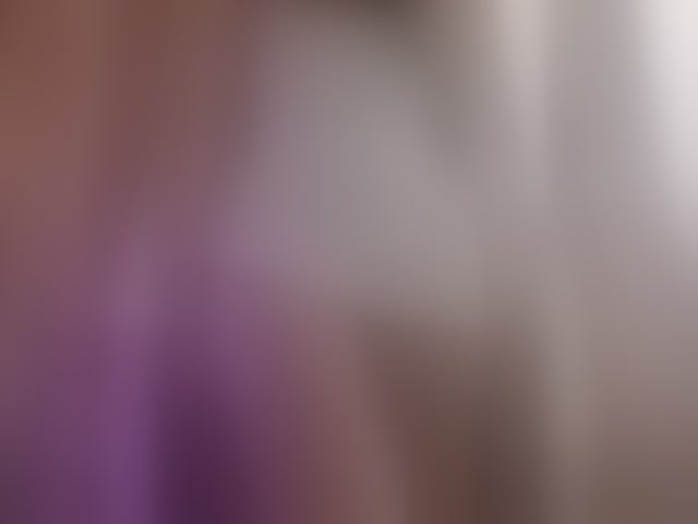 Live sex webcam photo for SexyQueen333 #294040292