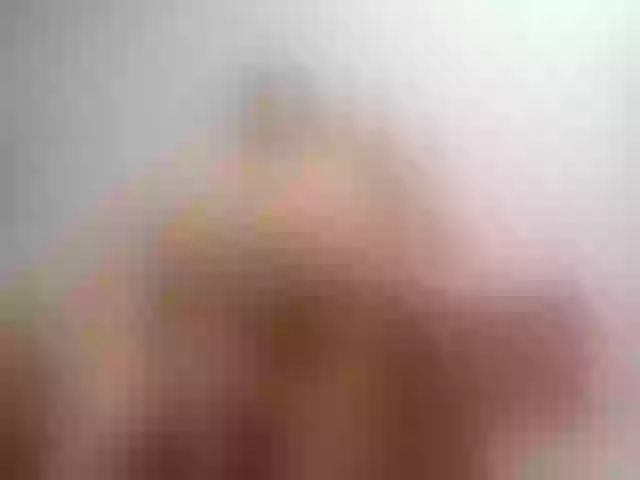 Live sex webcam photo for SexyQueen86 #292257651