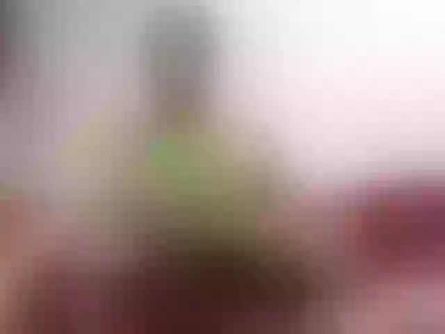 Live sex webcam photo for SexyQueen86 #292279273