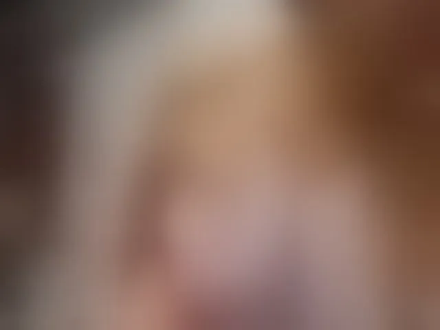 Live sex webcam photo for SexyQueen86 #293843277