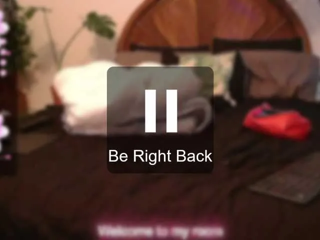 Live sex webcam photo for SexySag1212 #276297619