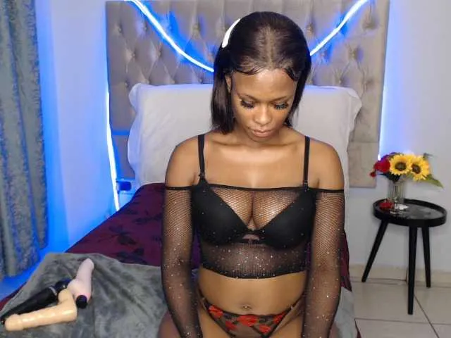 Live sex webcam photo for SexySaggyBoobs #278059071