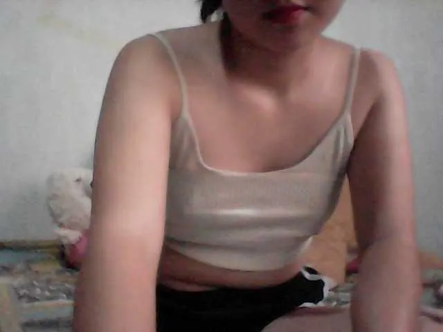 Live sex webcam photo for SexyYoj #275154099