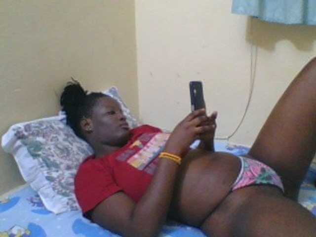 Live sex webcam photo for Sexyangel24 #275743397