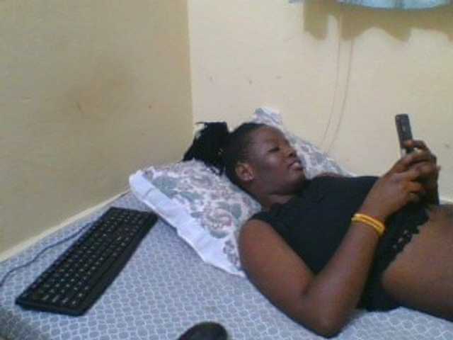 Live sex webcam photo for Sexyangel24 #275766444