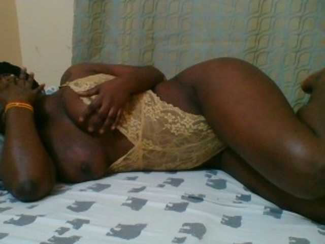 Live sex webcam photo for Sexyangel24 #276104999