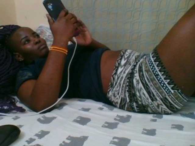 Live sex webcam photo for Sexyangel24 #276220433