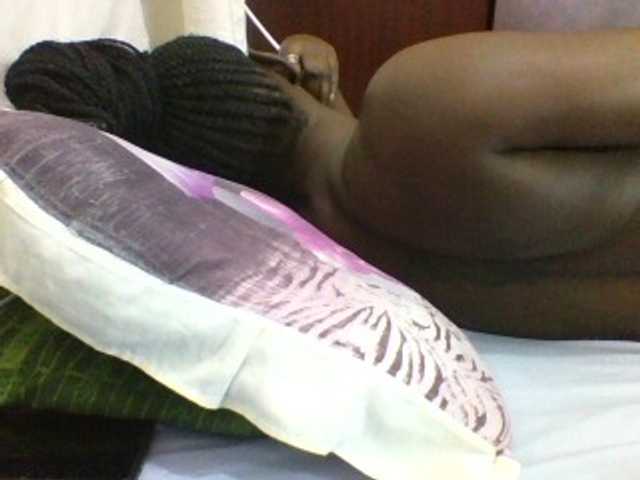 Live sex webcam photo for Sexyangel24 #277854700