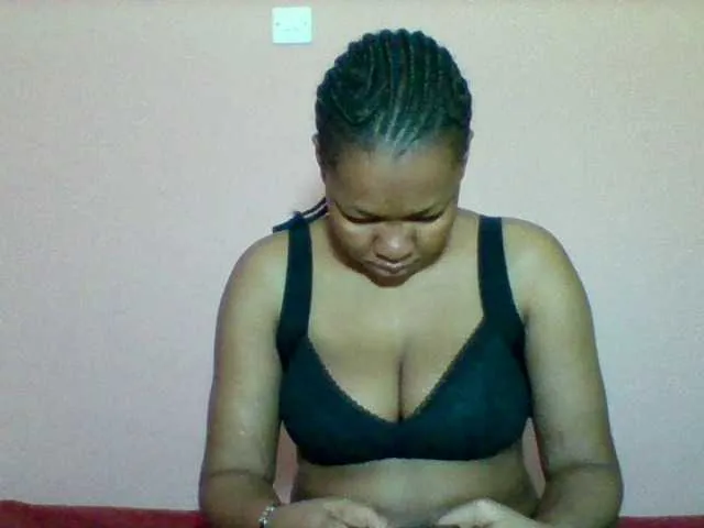 Live sex webcam photo for Sexyapple2002 #292293528