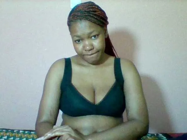 Live sex webcam photo for Sexyapple2002 #292420855