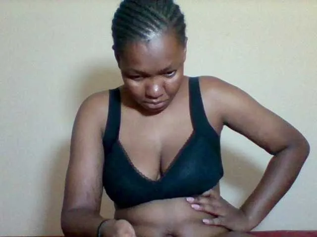 Live sex webcam photo for Sexyapple2002 #292622114
