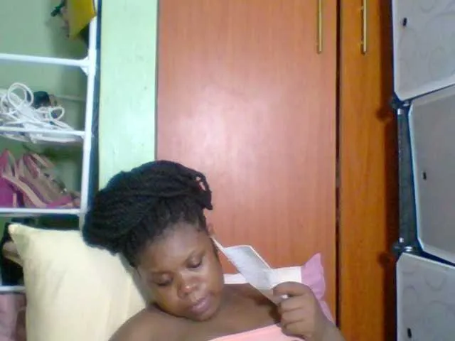 Live sex webcam photo for Sexyapple2020 #276489048
