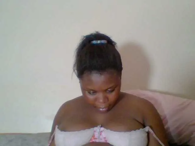 Live sex webcam photo for Sexyapple2020 #276501572