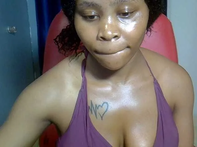Live sex webcam photo for Sexybianca #293134709