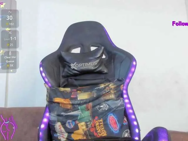 Live sex webcam photo for Sexybigdickts #291627383