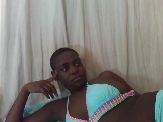 Live sex webcam photo for Sexyblackboobs #276011698