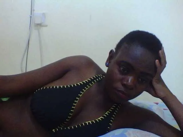 Live sex webcam photo for Sexyblackboobs #276246474