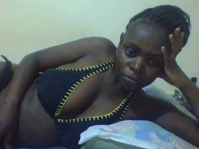 Live sex webcam photo for Sexyblackboobs #276349402