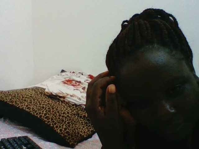 Live sex webcam photo for Sexyblackgal10 #291447925