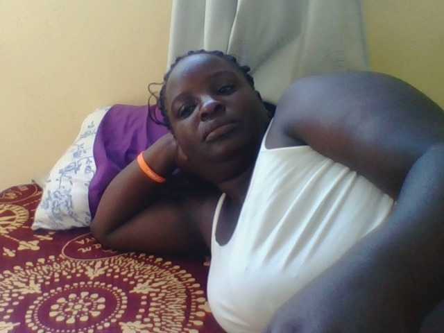 Live sex webcam photo for Sexyblackgal10 #291464437