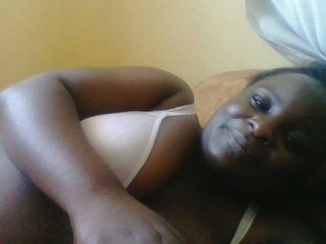 Live sex webcam photo for Sexyblackgal10 #291506675