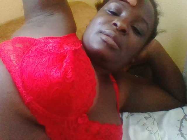 Live sex webcam photo for Sexyblackgal10 #291513515