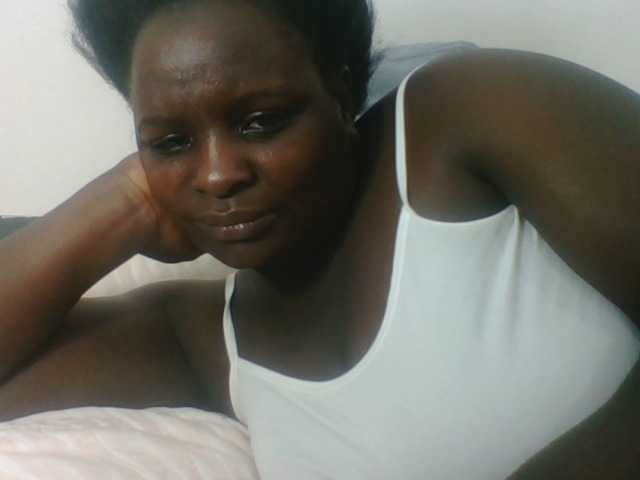 Live sex webcam photo for Sexyblackgal10 #291631630