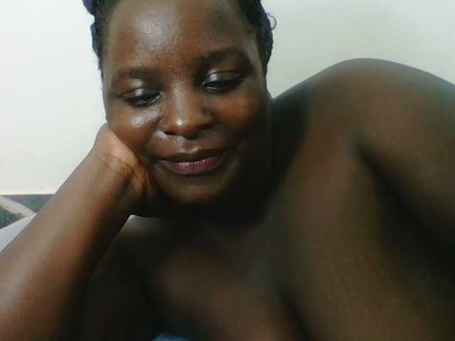 Live sex webcam photo for Sexyblackgal10 #291801106