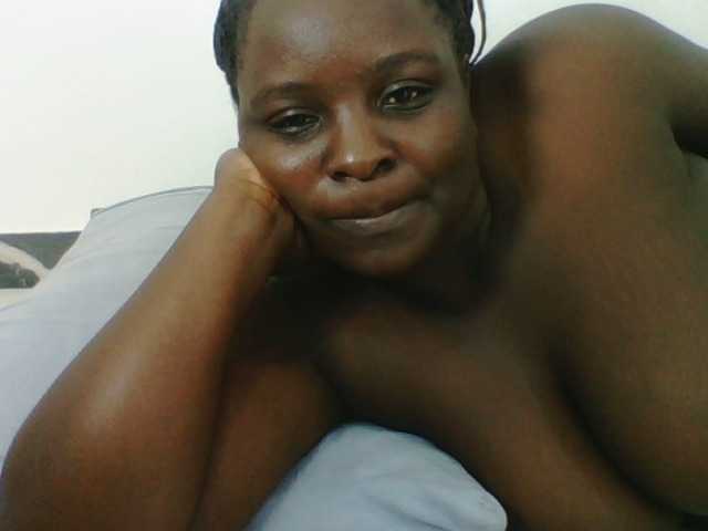 Live sex webcam photo for Sexyblackgal10 #291827421