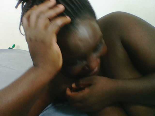 Live sex webcam photo for Sexyblackgal10 #291857535