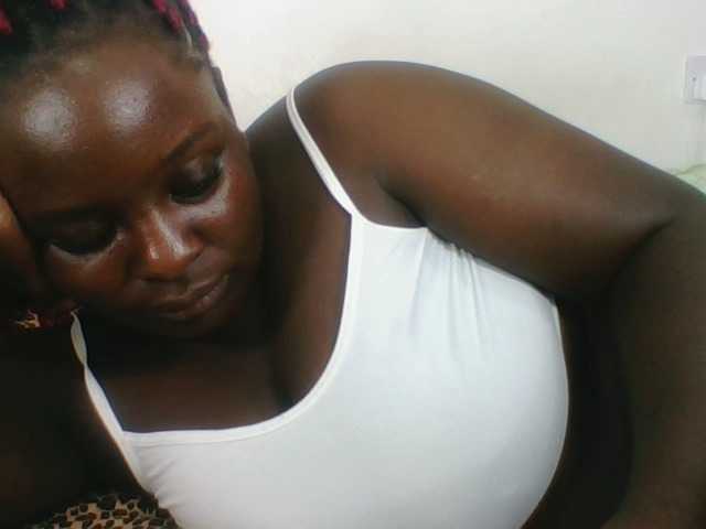 Live sex webcam photo for Sexyblackgal10 #291914841