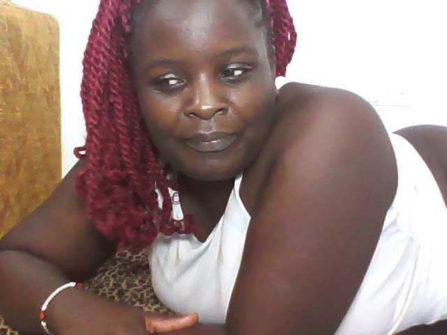 Live sex webcam photo for Sexyblackgal10 #291966555