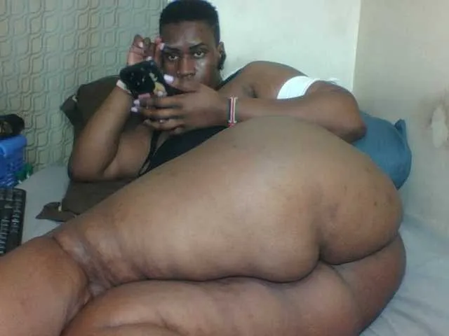 Live sex webcam photo for Sexyblacktits #291159541